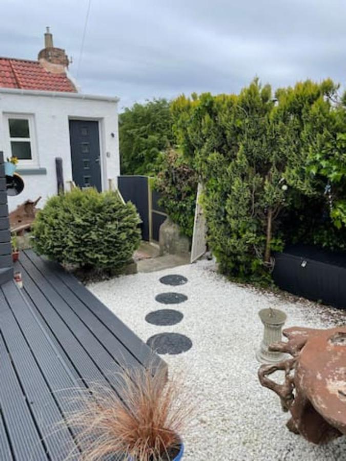 The Holiday Hoose Kinghorn Екстер'єр фото