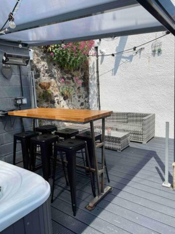 The Holiday Hoose Kinghorn Екстер'єр фото