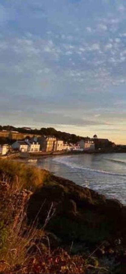 The Holiday Hoose Kinghorn Екстер'єр фото